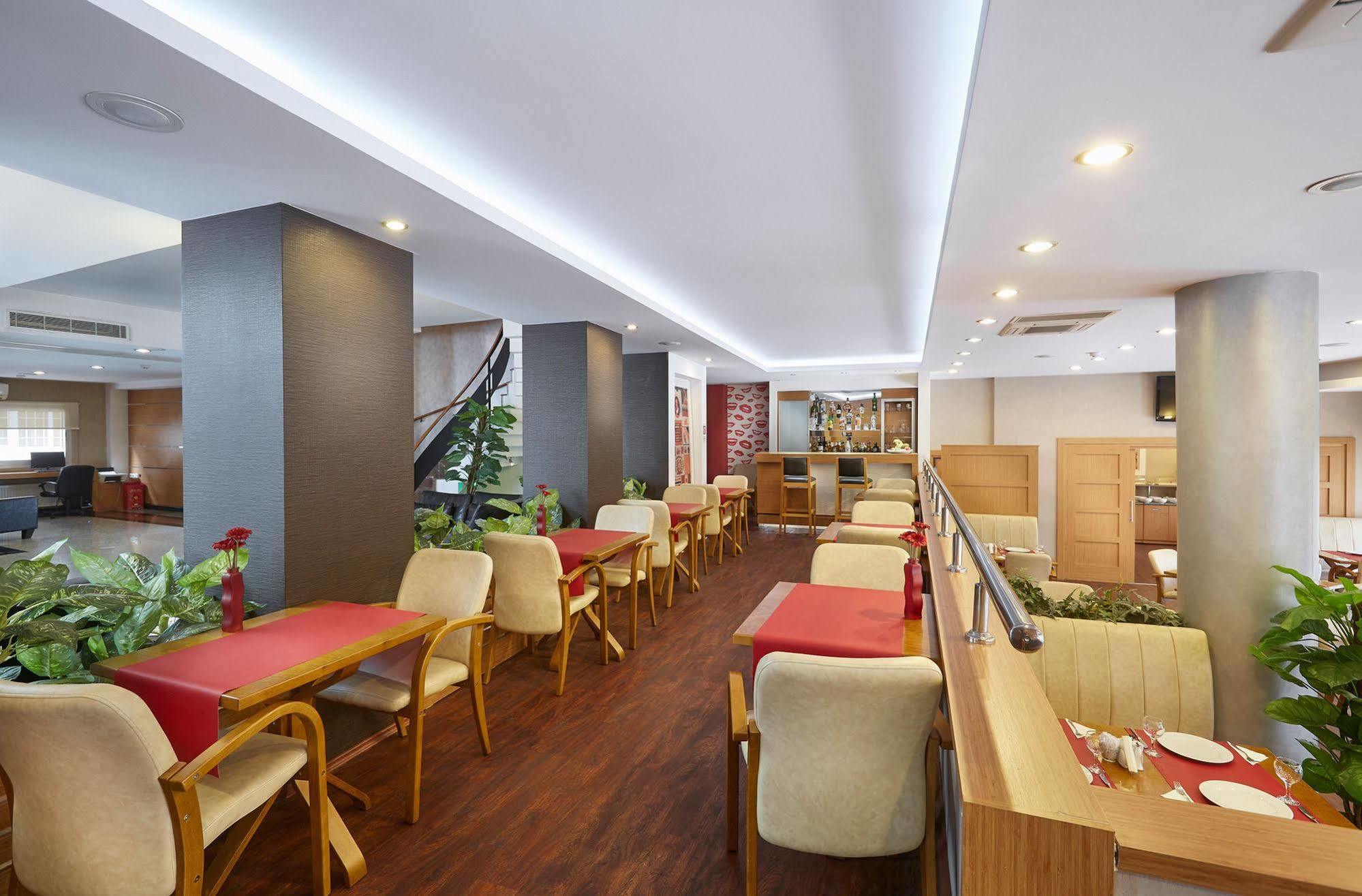 Kordon Hotel Alsancak Izmir Eksteriør billede